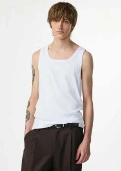 T-Shirts><noscript><img width=