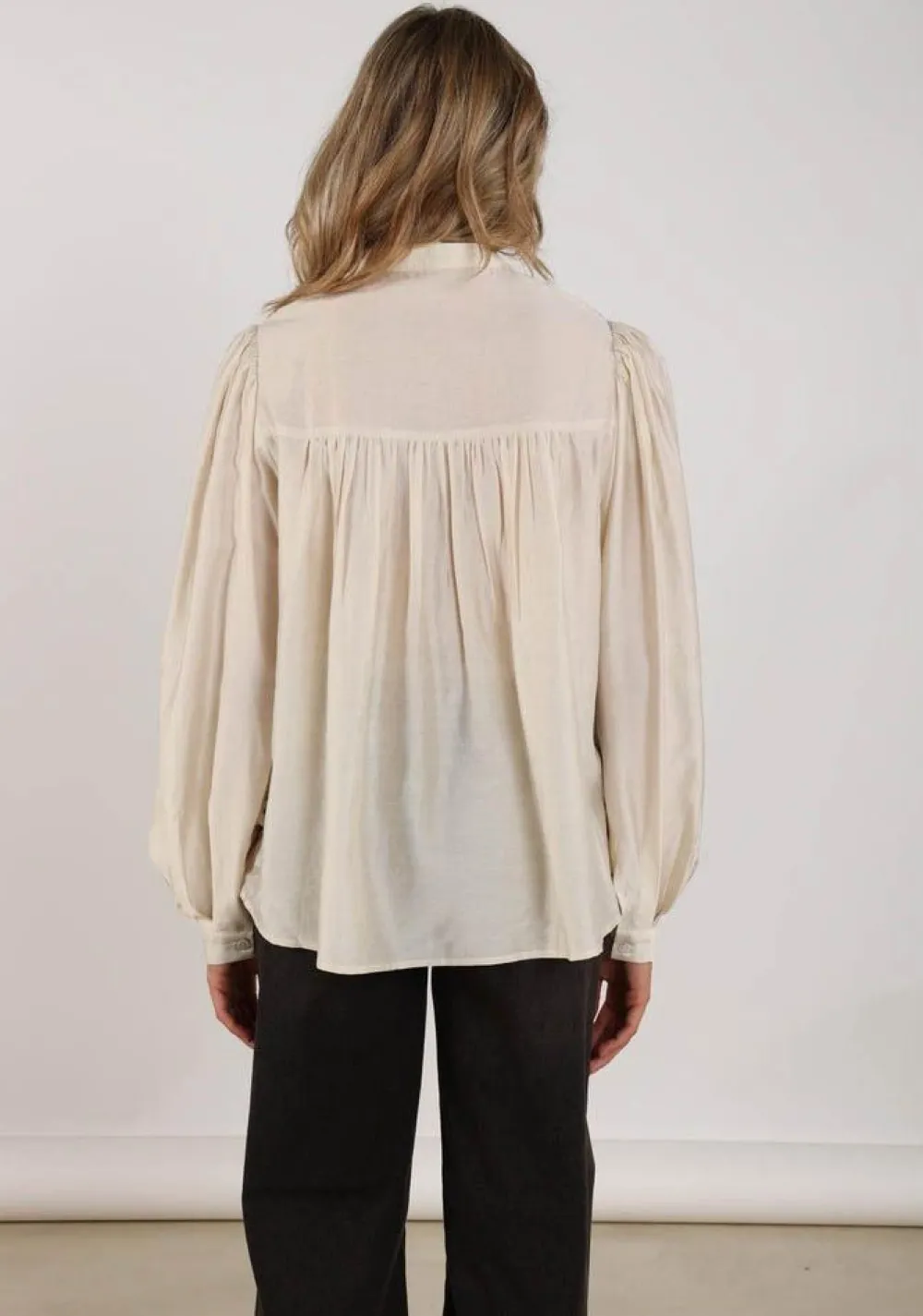 Blouses>NUKUS BLOUSE Off white