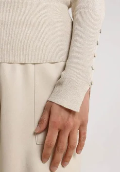 Truien><noscript><img width=