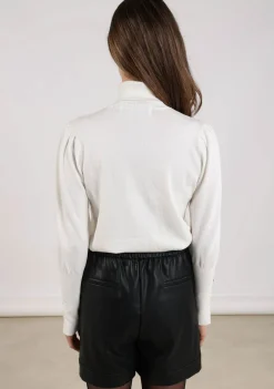 Truien><noscript><img width=