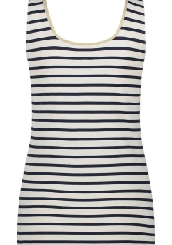 Shirts><noscript><img width=