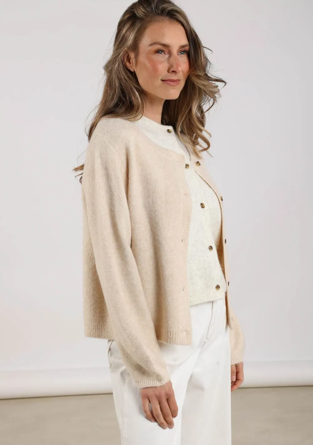 Vesten>NUKUS VEST Beige