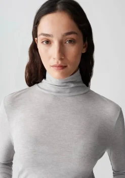 Shirts><noscript><img width=