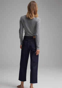 Shirts><noscript><img width=