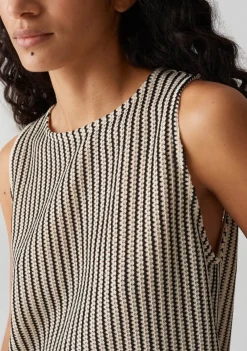 Shirts><noscript><img width=