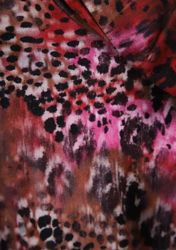 Shirts><noscript><img width=