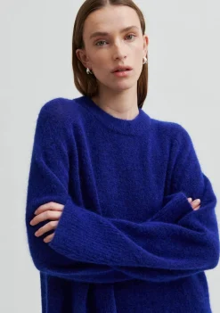 Truien><noscript><img width=