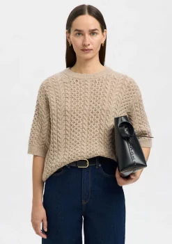 Truien><noscript><img width=