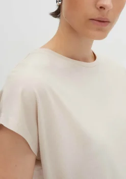 Shirts><noscript><img width=