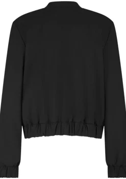 Blazers & Jasjes|Jassen><noscript><img width=