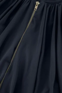 Blazers & Jasjes><noscript><img width=