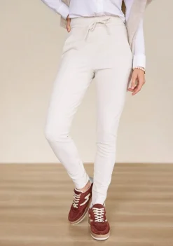 Broeken><noscript><img width=