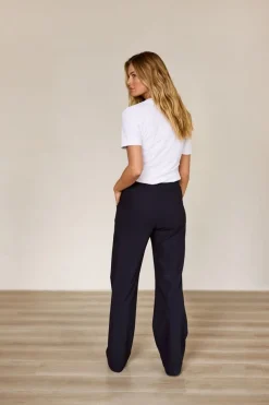 Broeken><noscript><img width=