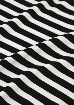 Truien><noscript><img width=