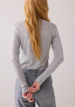 Shirts><noscript><img width=