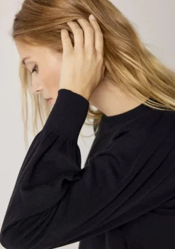 Truien><noscript><img width=