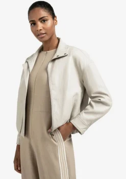 Blazers & Jasjes|Jassen><noscript><img width=