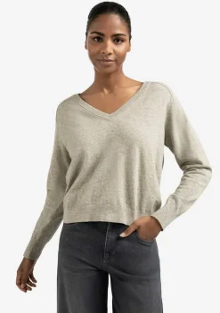 Truien><noscript><img width=