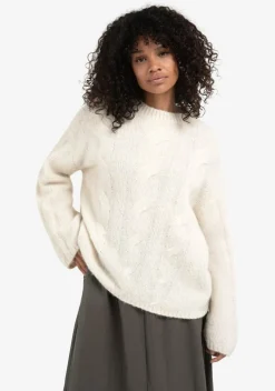 Truien><noscript><img width=